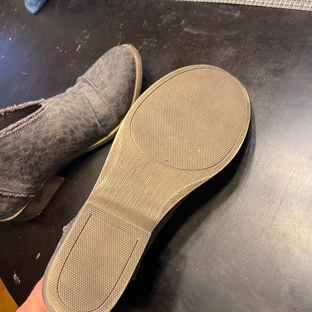 Leopard Print Bootie’s - image 1